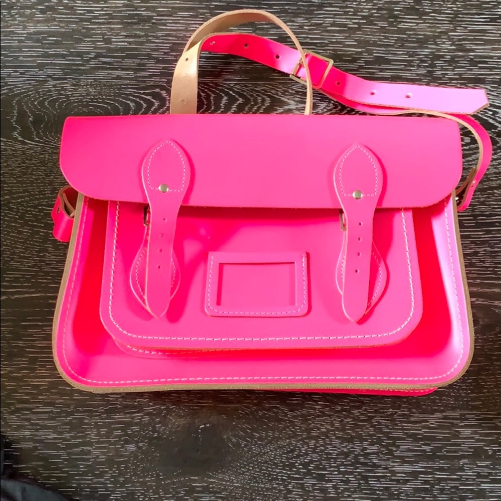 🎀Fluorescent pink 100% Genuine leather 🎀